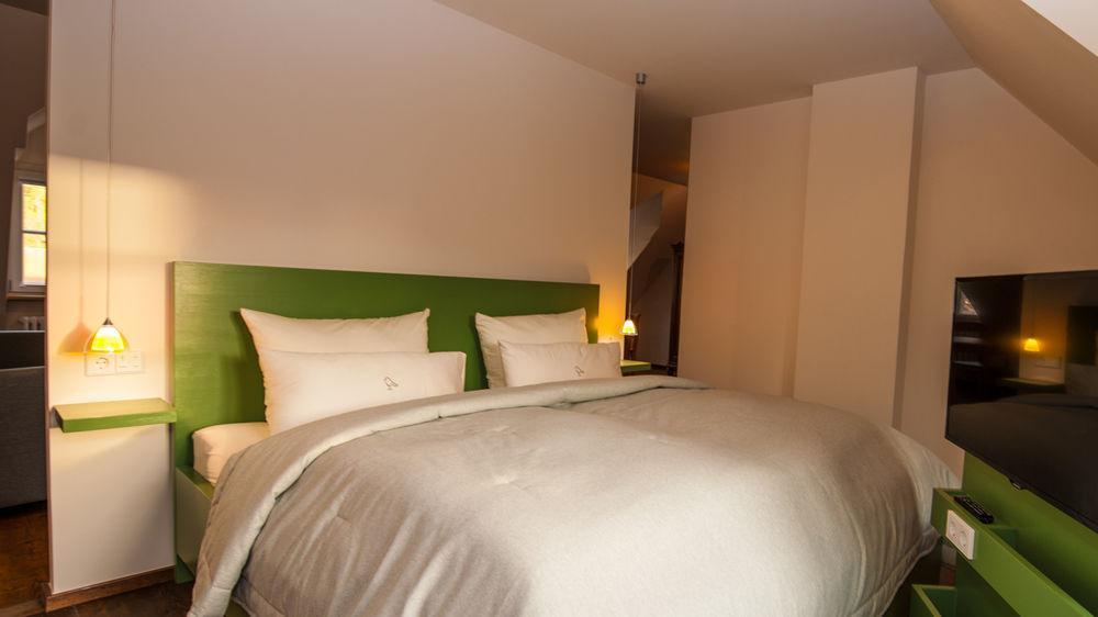 Romantik Hotel Meisenheimer Hof Екстериор снимка