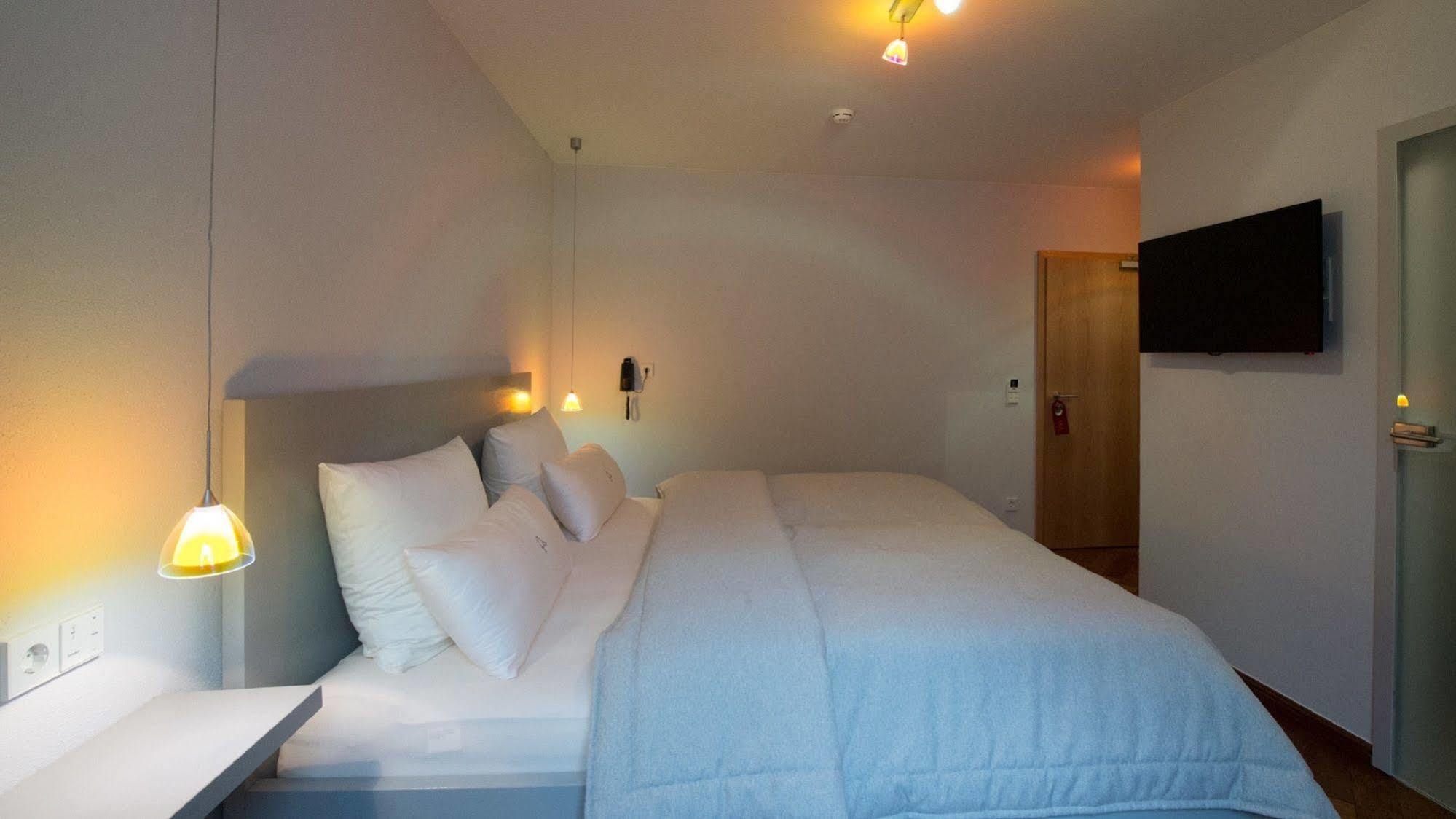 Romantik Hotel Meisenheimer Hof Екстериор снимка