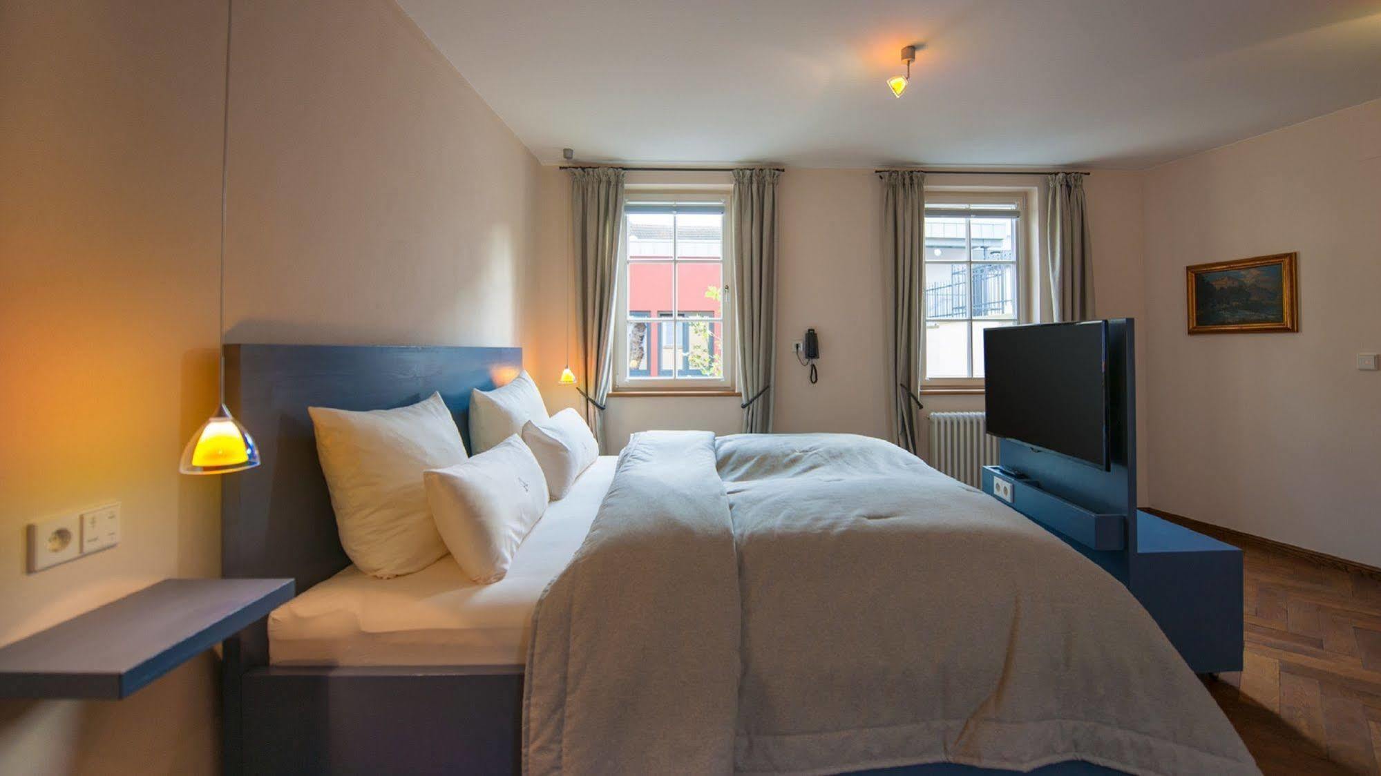 Romantik Hotel Meisenheimer Hof Екстериор снимка
