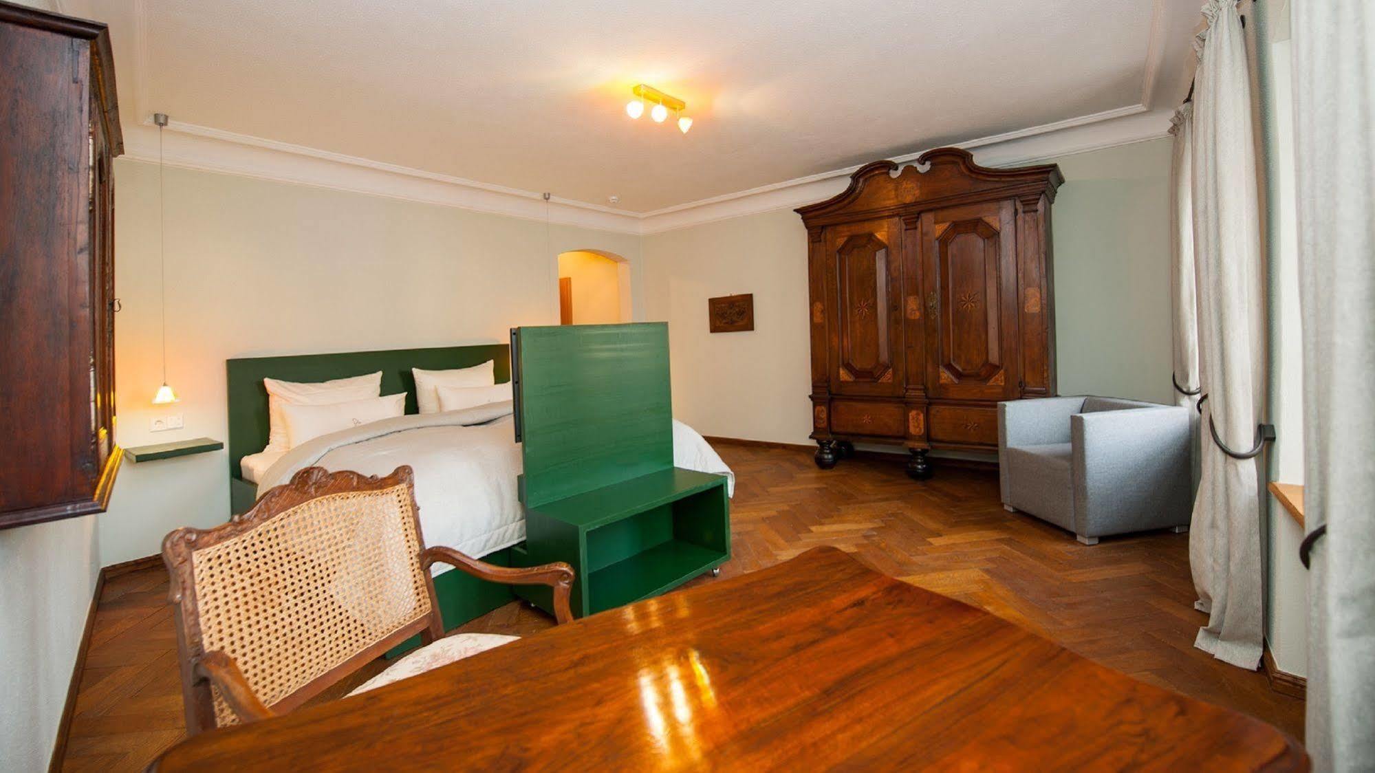 Romantik Hotel Meisenheimer Hof Екстериор снимка