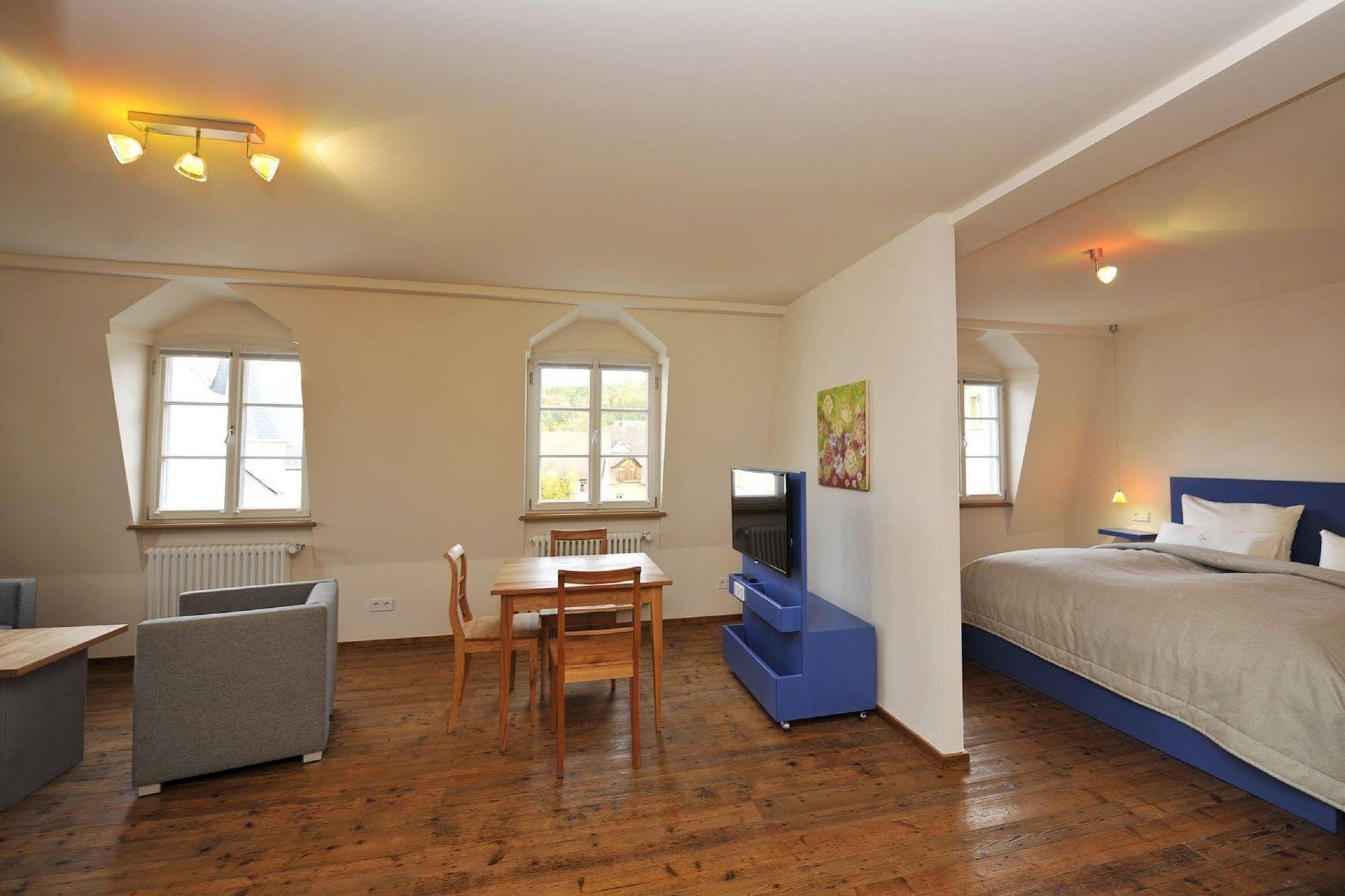 Romantik Hotel Meisenheimer Hof Екстериор снимка